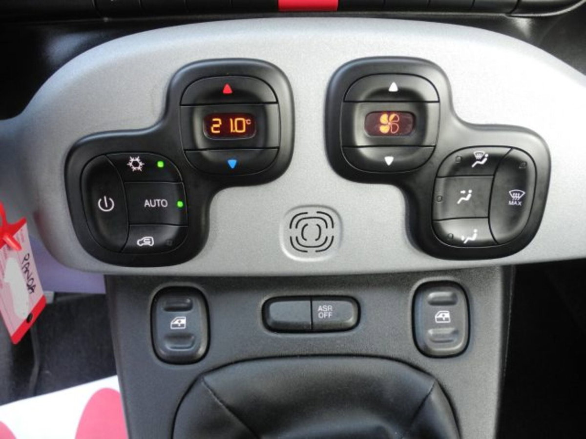 Fiat Panda Cross 1.0 firefly hybrid Cross s&s 70cv 5p.ti (8)