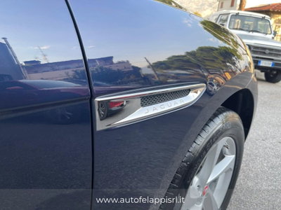 Jaguar F-Pace 2.0 D 180 CV AWD Prestige (18)