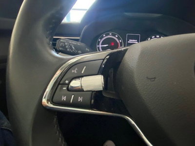 Skoda Kamiq 1.0 TSI 110 CV DSG Style (18)