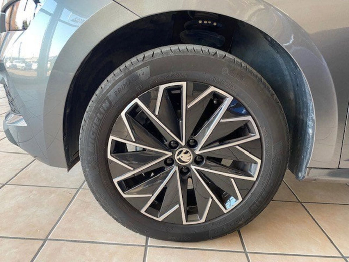 Skoda Kamiq 1.0 TSI 110 CV DSG Style (6)