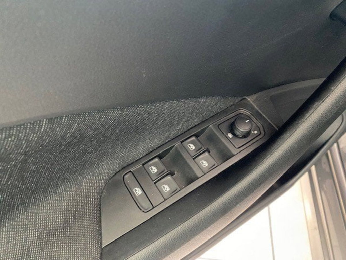 Skoda Kamiq 1.0 TSI 110 CV DSG Style (7)