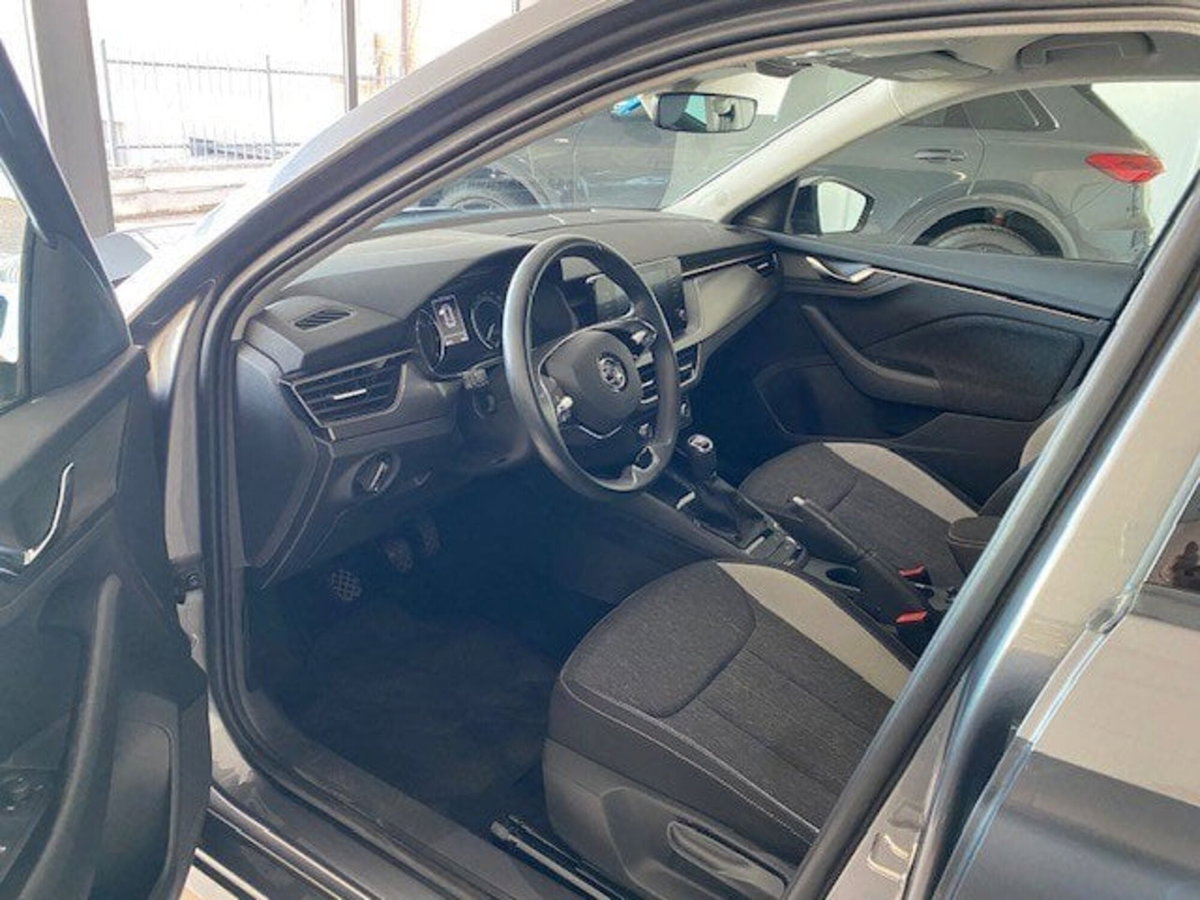 Skoda Kamiq 1.0 TSI 110 CV DSG Style (8)