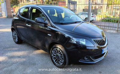 Lancia Ypsilon 1.0 FireFly 5 porte S&S Hybrid Gold Plus (3)