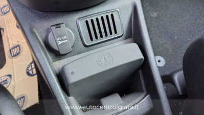 Lancia Ypsilon 1.0 FireFly 5 porte S&S Hybrid Gold Plus (6)