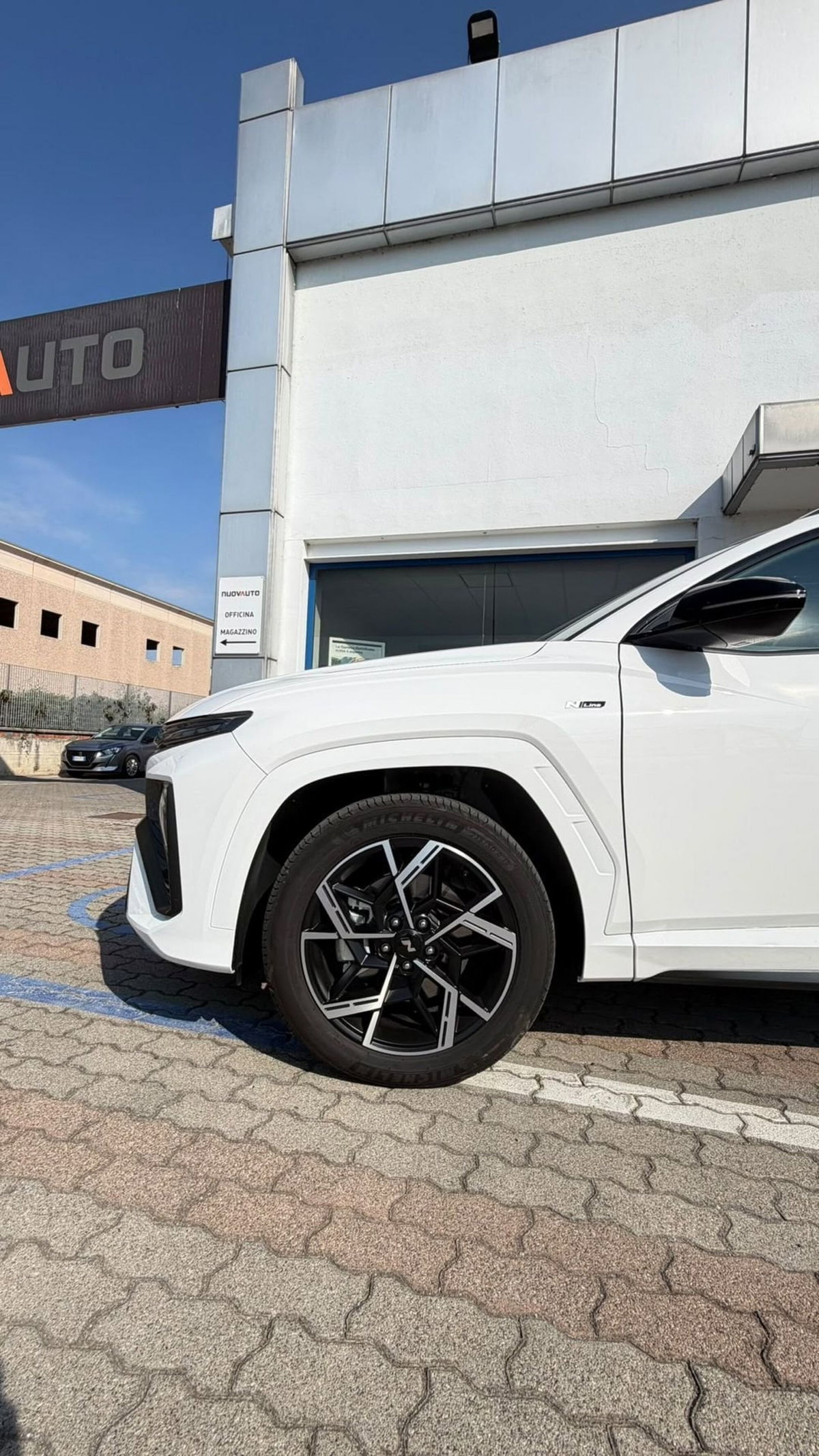 Hyundai Tucson 1.6 hev Xtech 2wd 239cv auto (13)