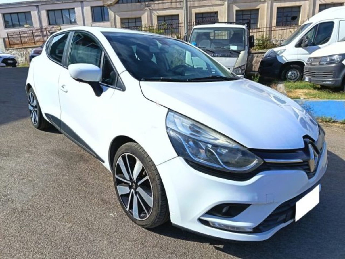 Renault Clio dCi 8V 90CV Start&Stop 5 porte Energy Excite (2)