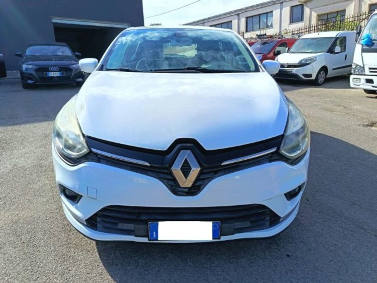 Renault Clio dCi 8V 90CV Start&Stop 5 porte Energy Excite (3)