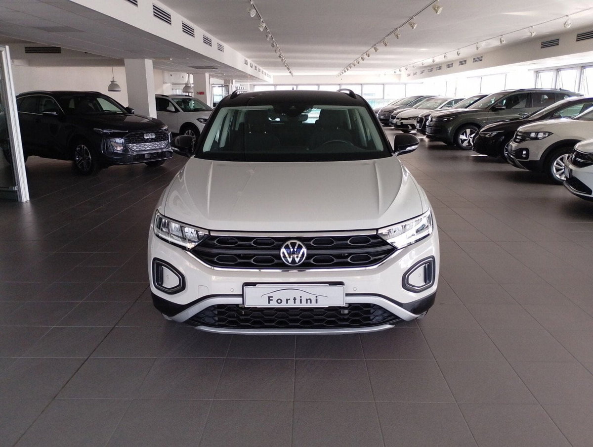 Volkswagen T-Roc 1.0 TSI Life (2)