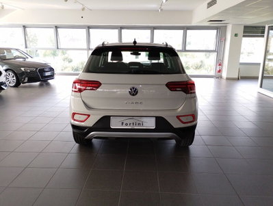 Volkswagen T-Roc 1.0 TSI Life (5)