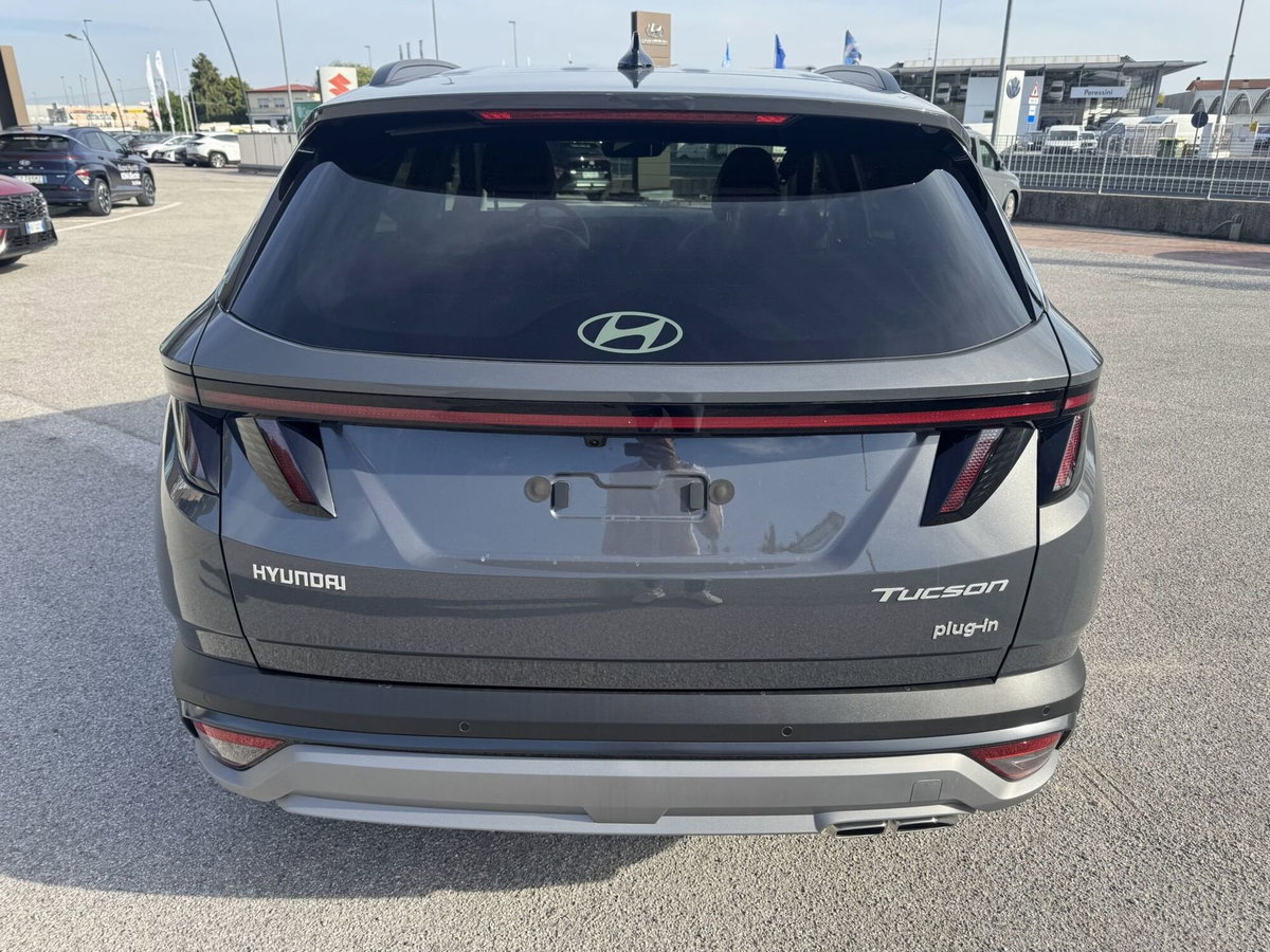 Hyundai Tucson 1.6 phev Exellence 4wd auto (4)