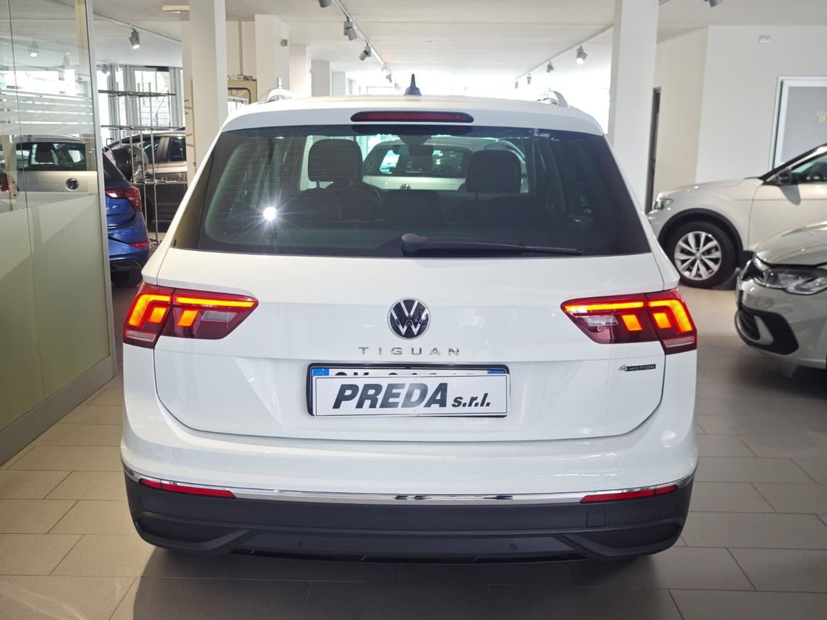 Volkswagen Tiguan 2.0 TDI 150 CV SCR DSG 4MOTION Life (6)