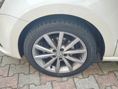 Volkswagen Polo 1.4 TDI 90CV 5p. Fresh BlueMotion Technology (7)