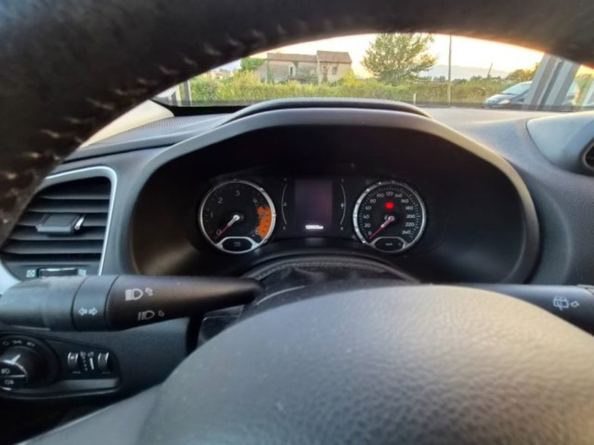 Jeep Renegade 2.0 Mjt 140CV 4WD Active Drive Longitude (8)