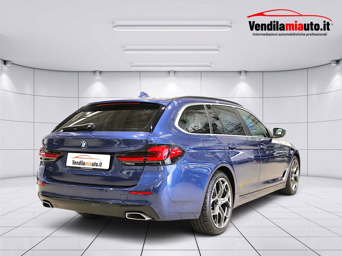 BMW Serie 5 Touring 520d 48V xDrive  Luxury (7)