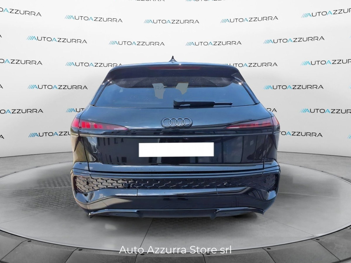 Audi Q3 Sportback 1.5 tfsi mhev S line edition 150cv s-tronic (3)