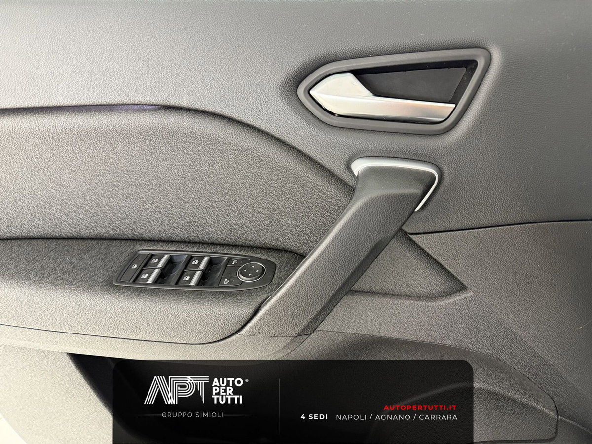 Renault Captur TCe 100 CV GPL Techno (14)