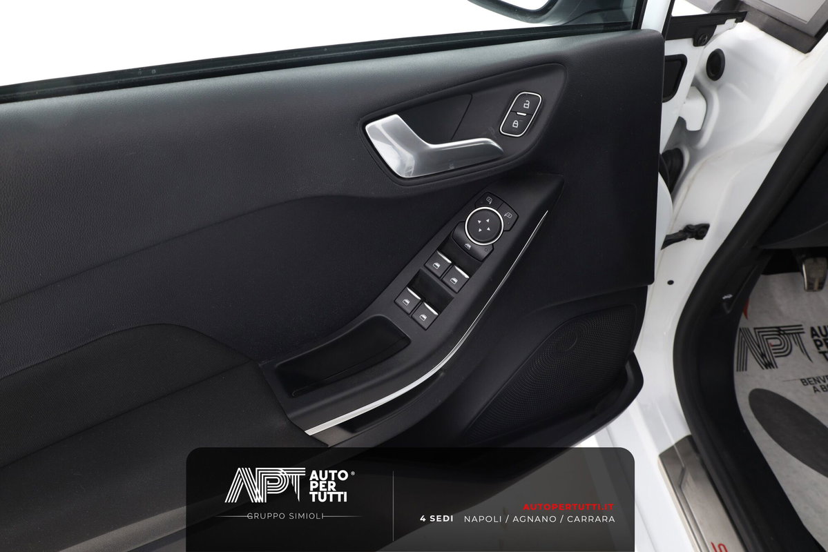 Ford Fiesta 1.0 Ecoboost 95 CV 5 porte ST-Line (13)