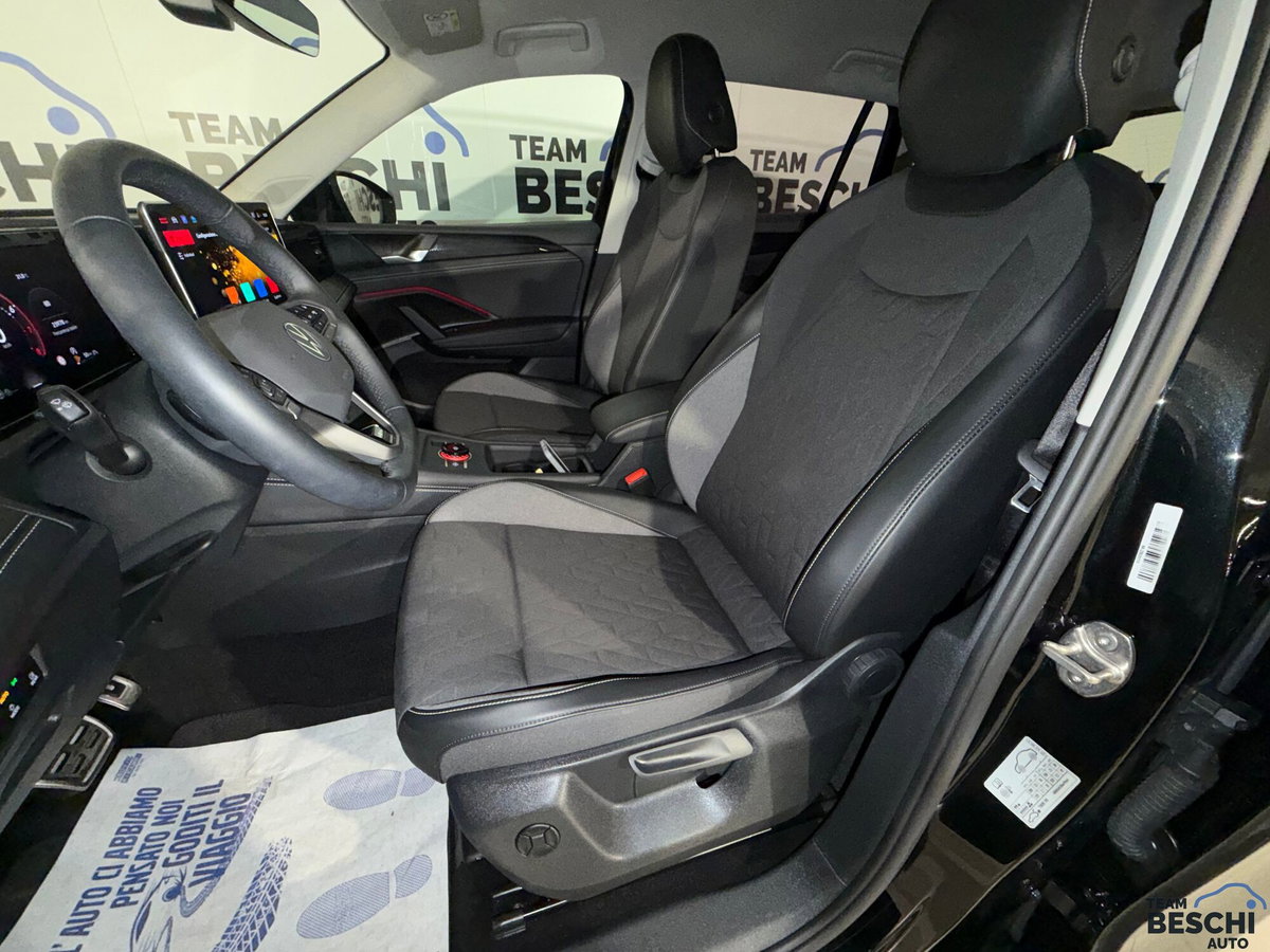 Volkswagen Tiguan 1.5 etsi Edition 130cv dsg (6)