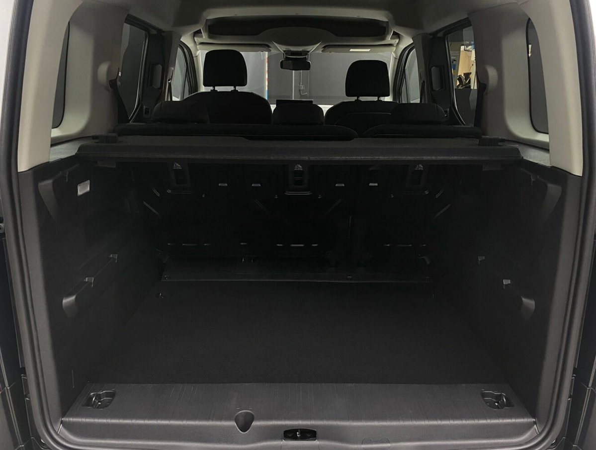 Fiat Doblò combi N1 1.5 bluehdi 130cv AT8 (7)