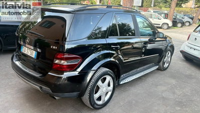 Mercedes-Benz Classe ML 320 CDI (6)