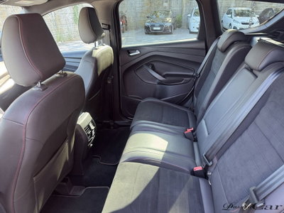 Ford Kuga 2.0 TDCI 150 CV S&S 4WD ST-Line (8)