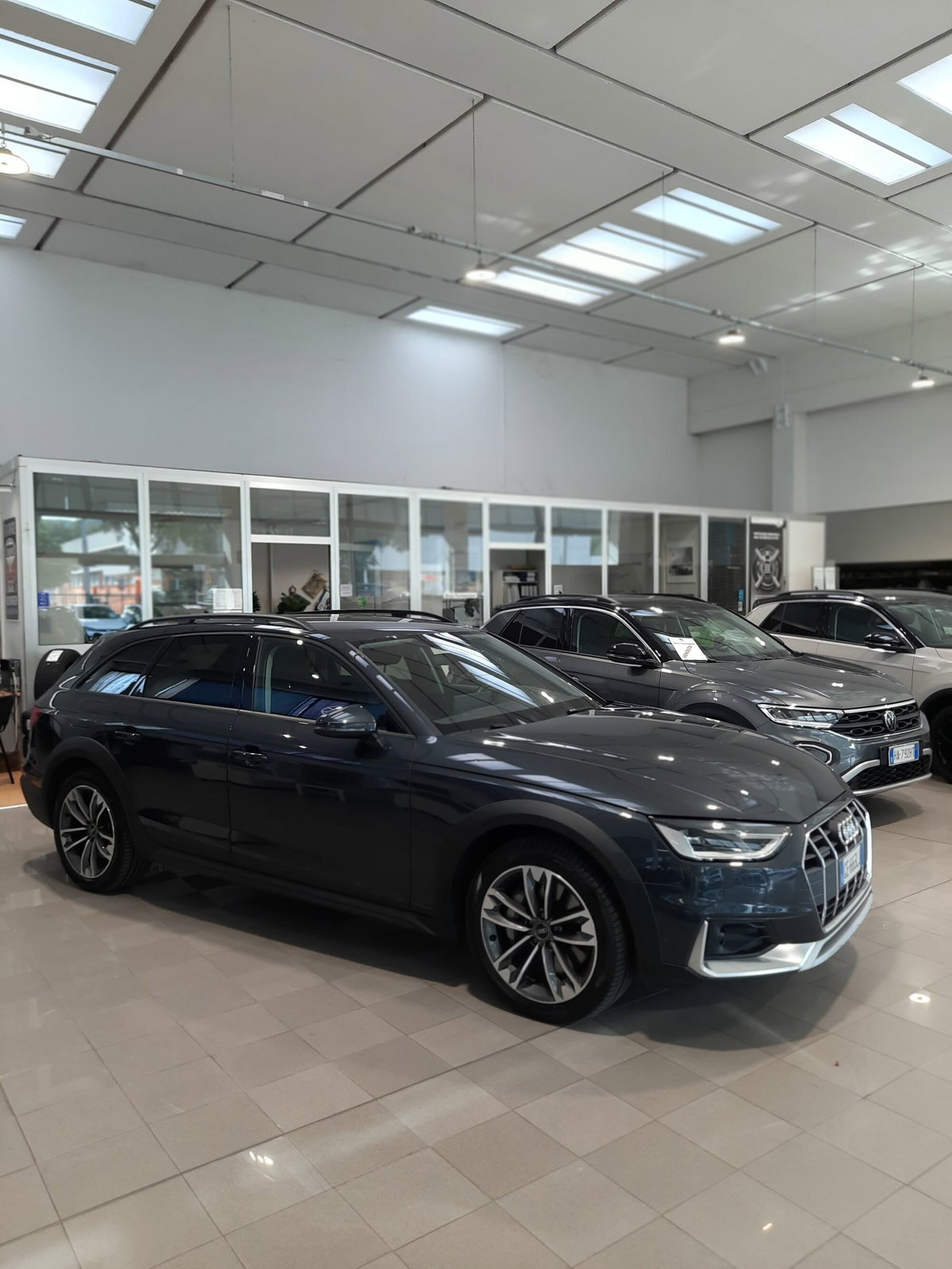 Audi A4 Allroad Allroad 50 3.0 tdi mhev Identity Contrast quattro 286cv tiptronic (4)