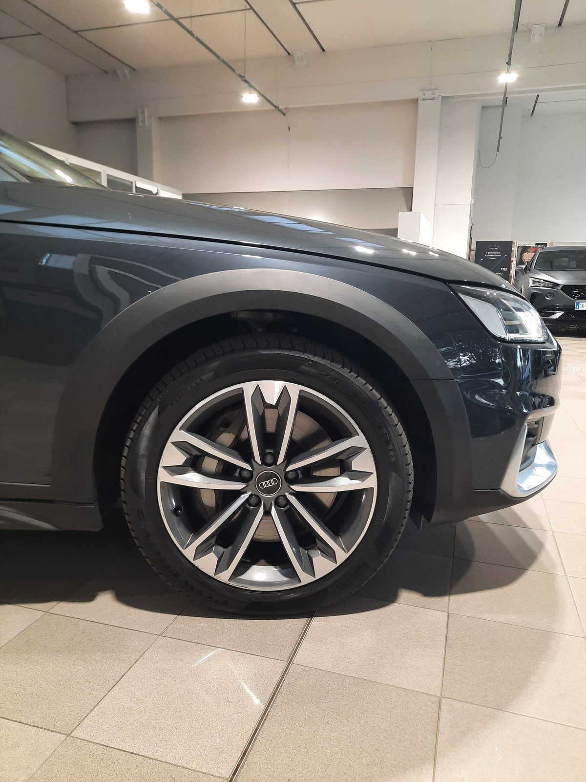 Audi A4 Allroad Allroad 50 3.0 tdi mhev Identity Contrast quattro 286cv tiptronic (9)