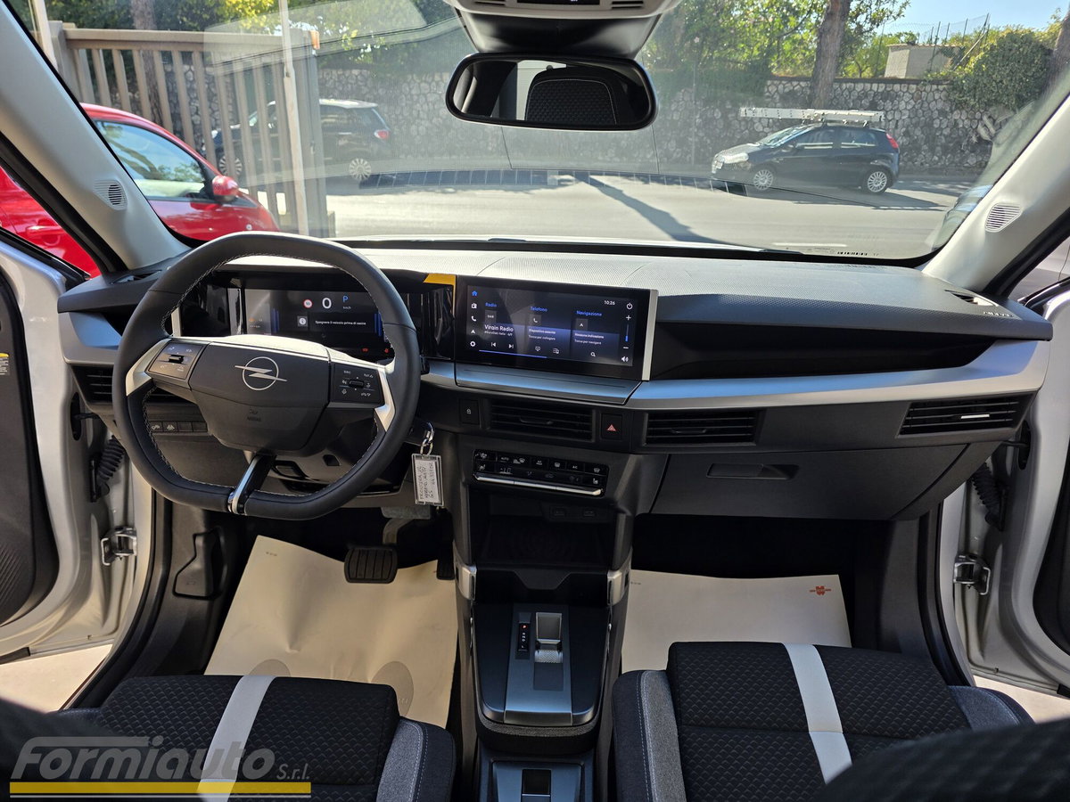 Opel Frontera 1.2 hybrid GS 145cv edct 7p.ti (12)