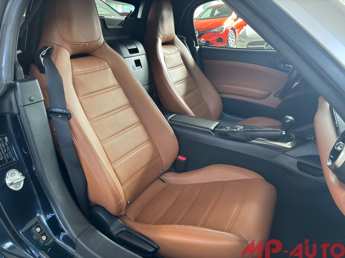 Fiat 124 spider 124 spider 1.4 MultiAir Lusso (14)