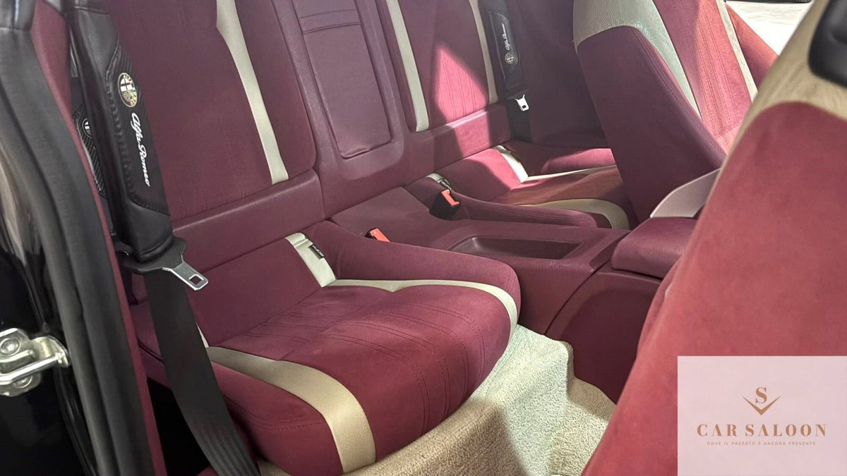 Alfa Romeo Brera 2.2 JTS (11)