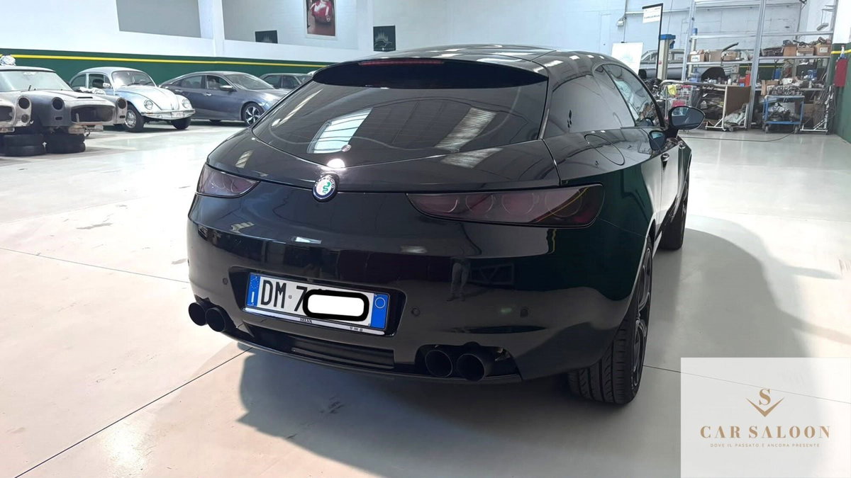 Alfa Romeo Brera 2.2 JTS (2)
