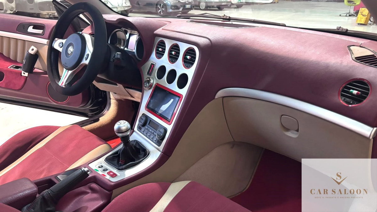 Alfa Romeo Brera 2.2 JTS (7)