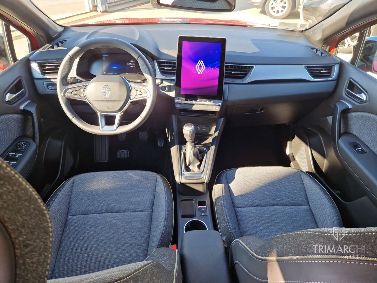Renault Captur 1.2 tce Techno 115cv (10)