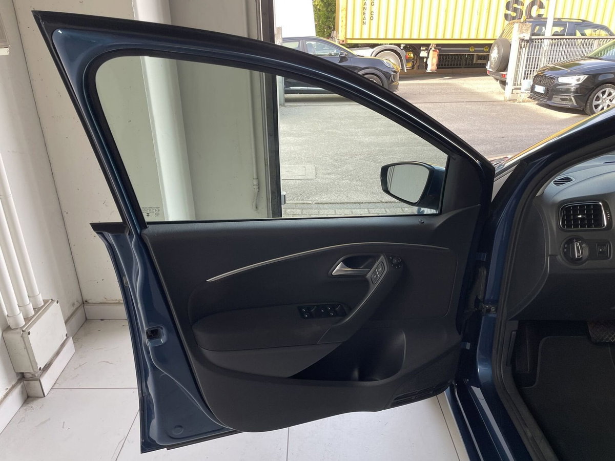 Volkswagen Polo 1.2 TSI DSG 5p. Highline BlueMotion Technology (9)