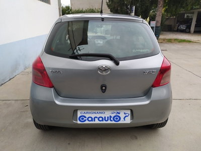 Toyota Yaris 1.0 5 porte Sol (12)