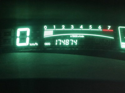Toyota Yaris 1.0 5 porte Sol (13)