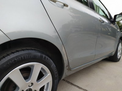 Toyota Yaris 1.0 5 porte Sol (19)