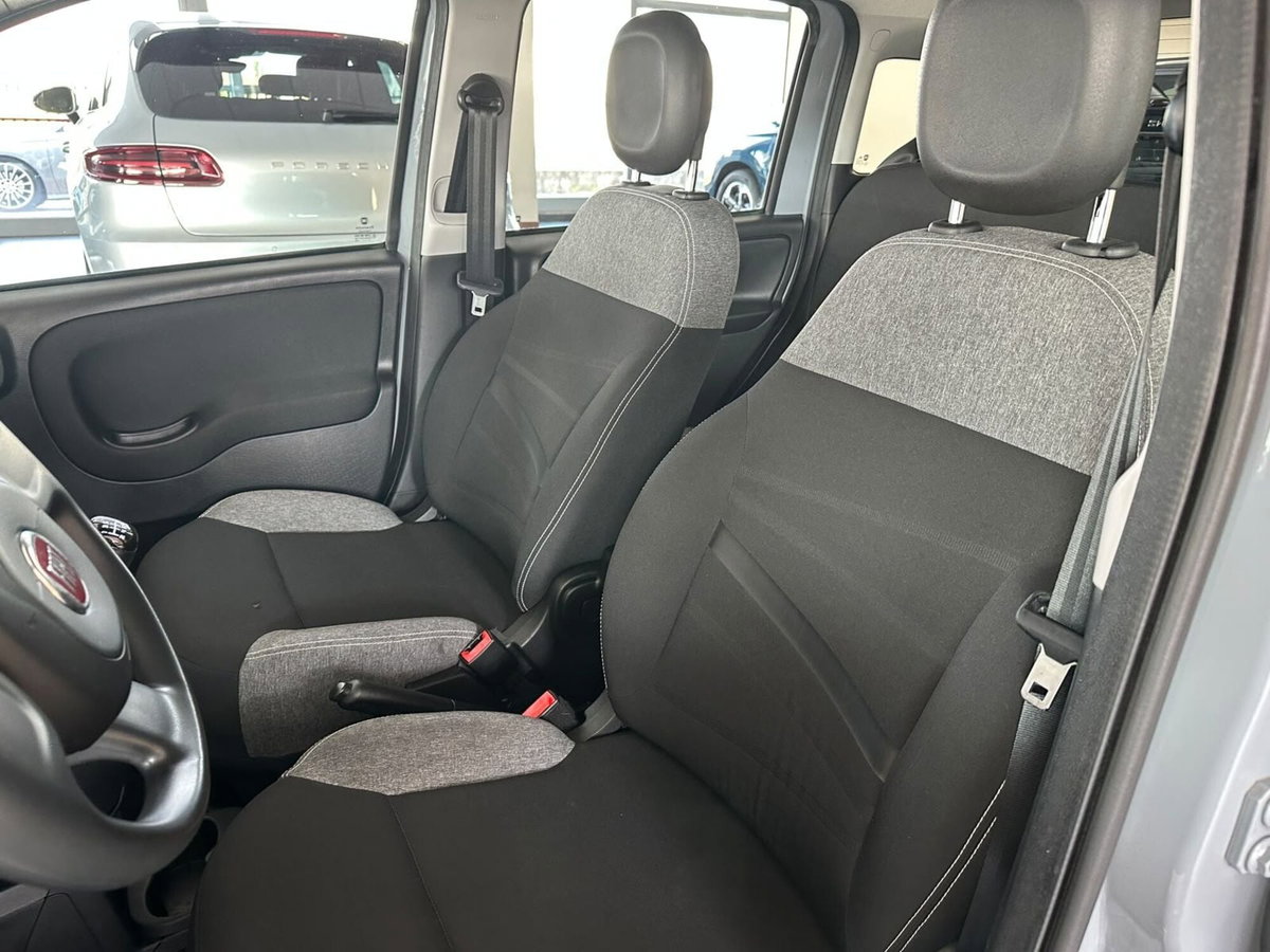 Fiat Panda 1.0 FireFly S&S Hybrid City Cross (8)
