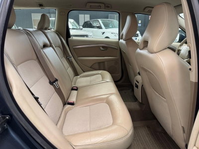 Volvo V70 2.4 D5 Summum (10)