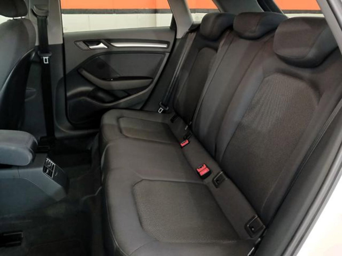 Audi A3 Sportback 30 TDI (7)