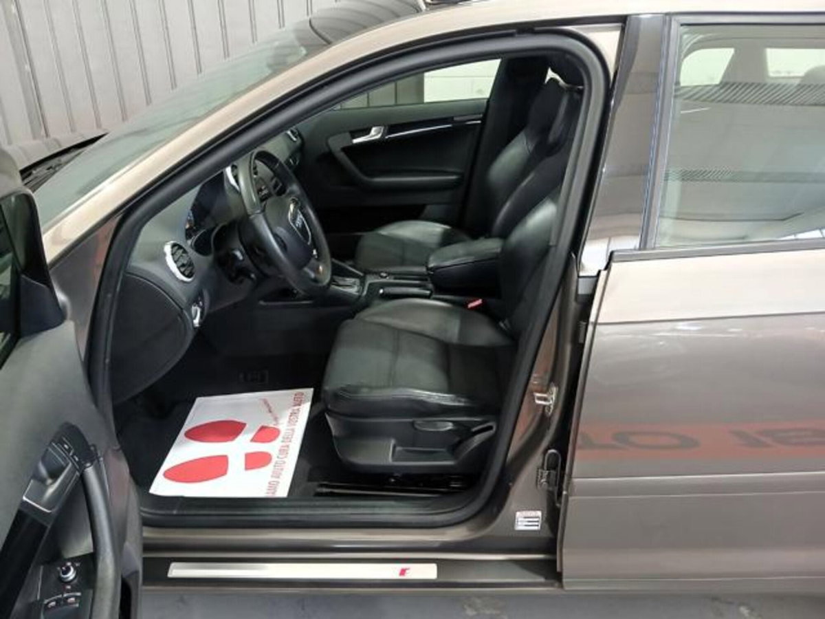 Audi A3 Sportback 2.0 TDI F.AP. S tronic Attraction (9)
