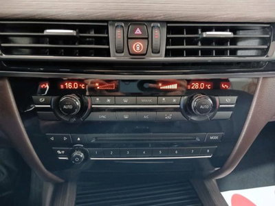 BMW X5 xDrive30d 249CV Business (14)