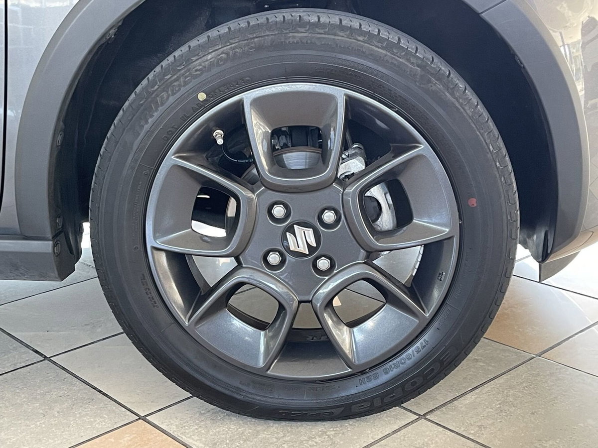 Suzuki Ignis 1.2h Top 2wd (15)