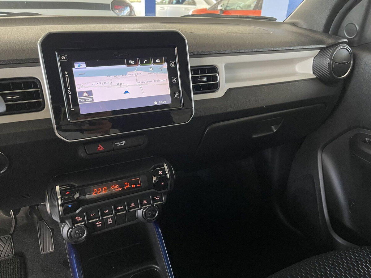 Suzuki Ignis 1.2h Top 2wd (7)