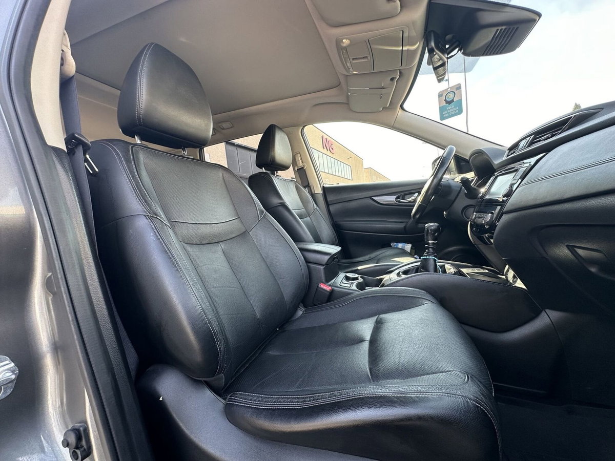 Nissan X-Trail 1.6 dCi 4WD Tekna (12)