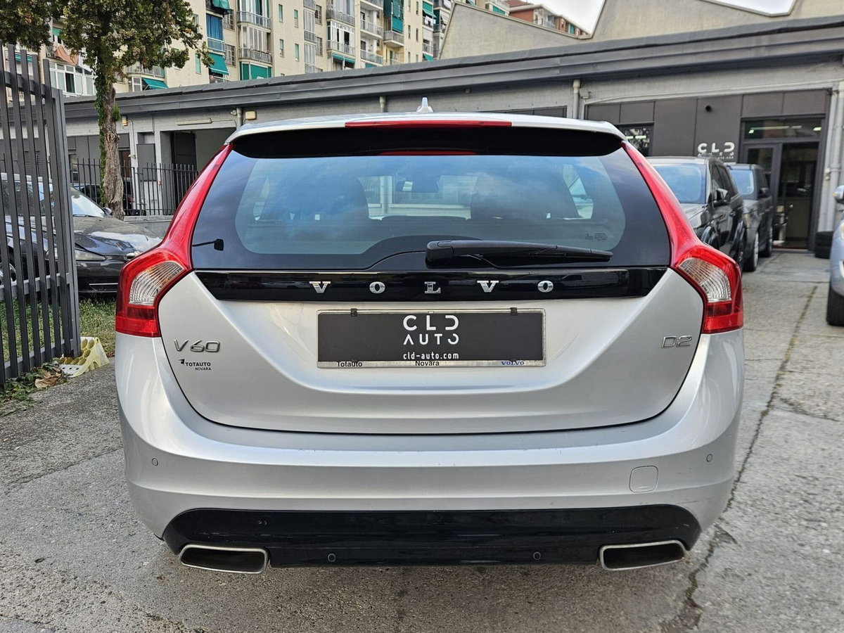 Volvo V60 D2 Dynamic Edition (4)