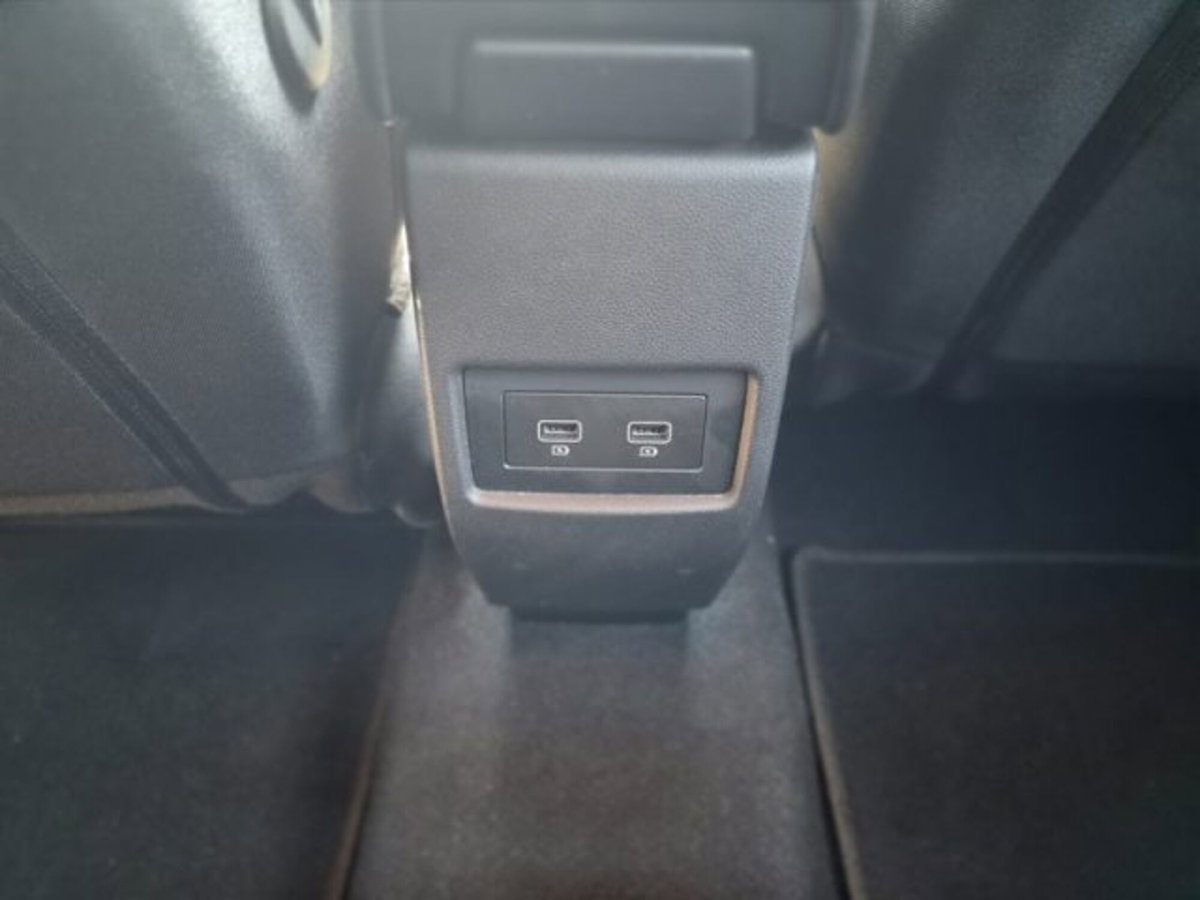 Dacia Duster 1.0 TCe GPL 4x2 Journey (8)
