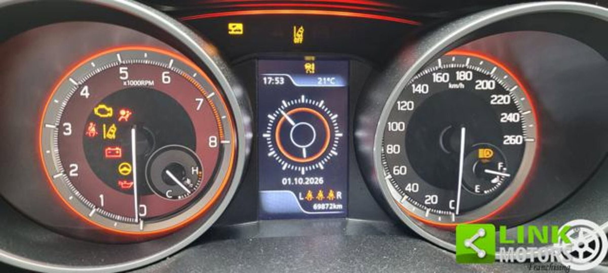 Suzuki Swift 1.4h Sport 2wd (10)