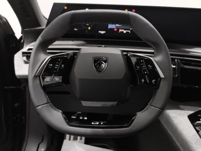Peugeot 3008 1.2 hybrid GT 145cv e-dcs6 (12)