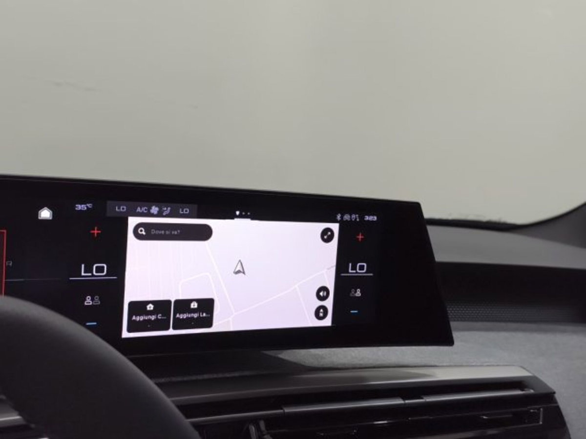 Peugeot 3008 1.2 hybrid GT 145cv e-dcs6 (15)